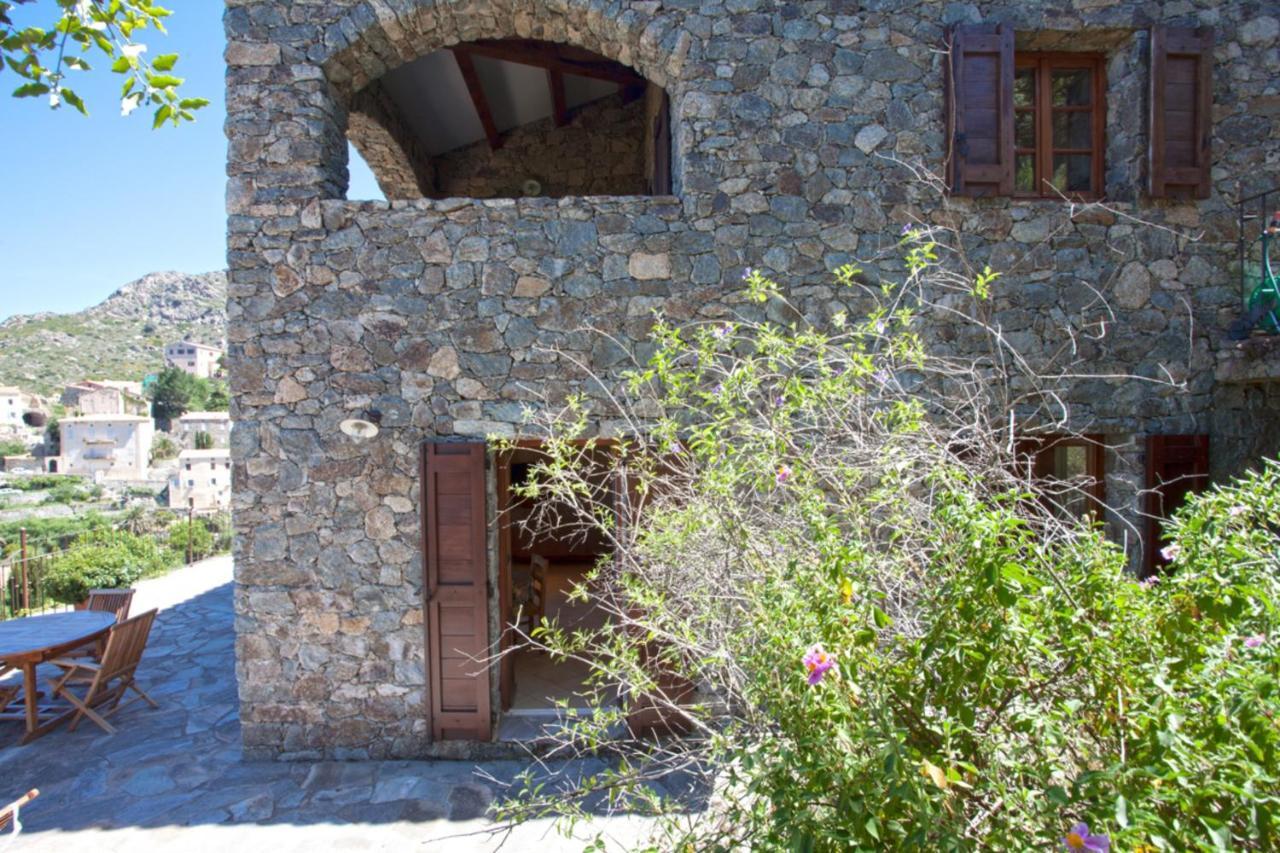 Ferienwohnung Campu Latinu Lama Exterior foto