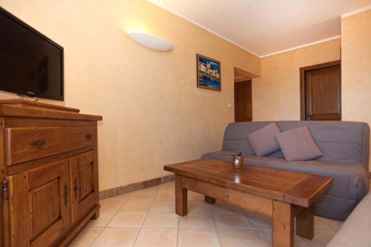 Ferienwohnung Campu Latinu Lama Exterior foto
